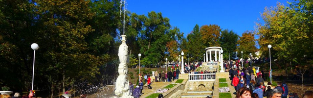 В парке Valea morilor открыли реконструированную Каскадную лестницу