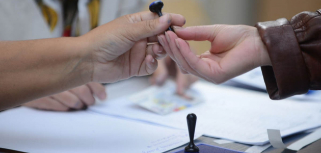 Unii moldoveni solicită dreptul la vot de la 16 ani