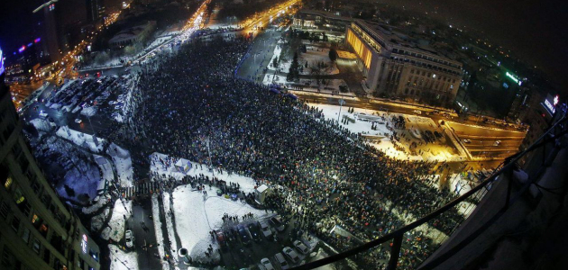В Румынии назвали протесты в Бухаресте началом госпереворота