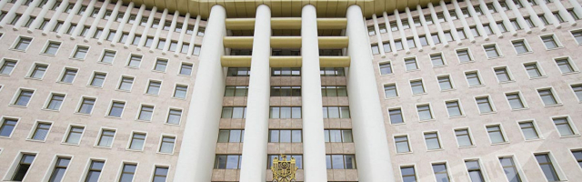 В Молдавском Парламенте появились два новых депутата