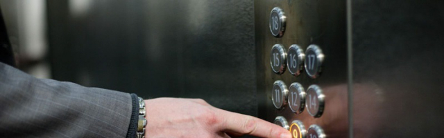 Правительство повышет безопасность использования лифтов
