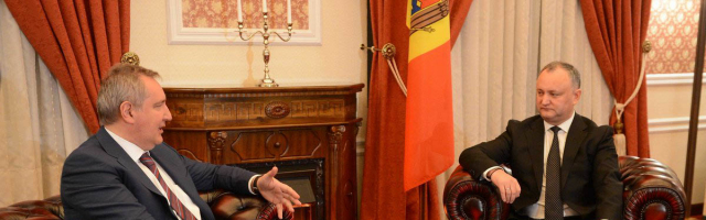Президент Молдовы намерен встретиться в Иране с Рогозиным