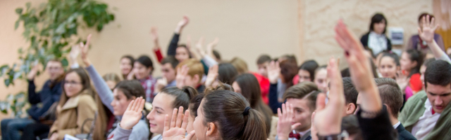 За 10 лет число студентов в Молдове снизилось почти на 50%