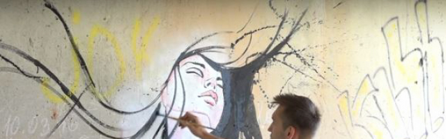 В Бельцах уличный художник создает красочные шедевры на стенах