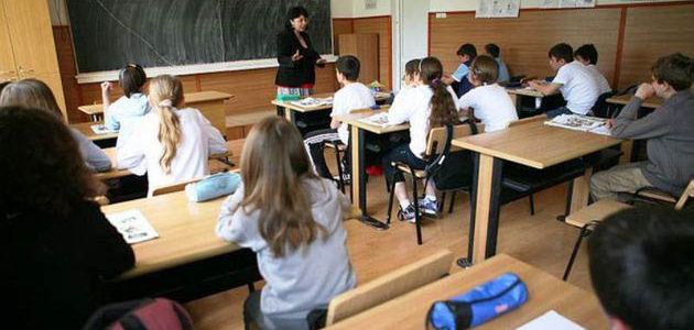 Prima oră din noul an şcolar va fi dedicată Limbii române