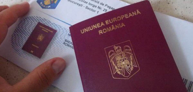 Valabilitatea paşaportului român ar putea fi prelungită de la cinci la zece ani