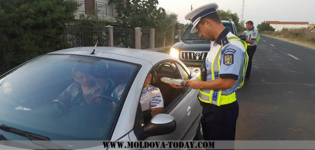 Poliția nu va mai avea dreptul să oprească conducătorii auto fără motiv