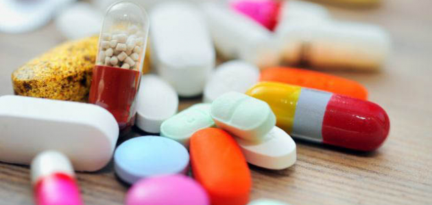 Zeci de farmacişti au fost amendați pentru că vindeau antibiotice fără reţete