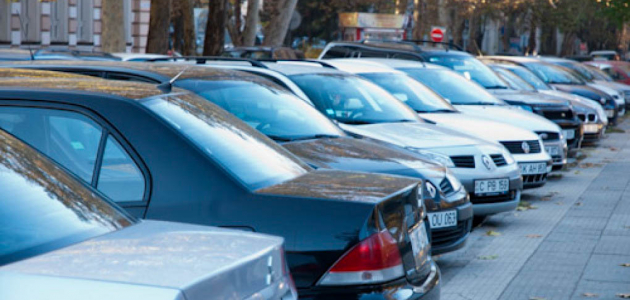 Где можно припарковать машину в центре столицы