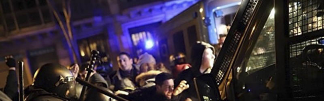 Столкновения в Барселоне не обошлись без жертв