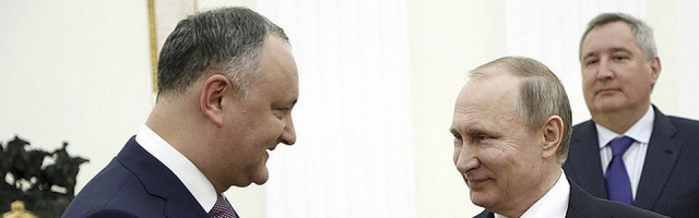 Президент РМ поздравил президента РФ с победой