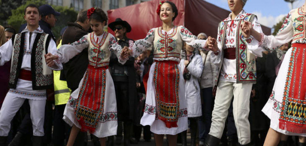 Фестиваль фольклора в Леушенах