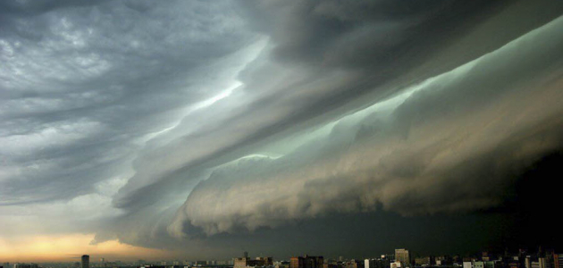 Метеорологи предупредили о надвигающейся на Молдову буре