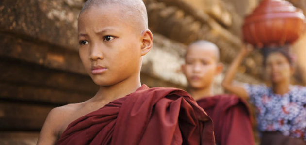 Спасенных в Таиланде детей и тренера посвятили в монахи