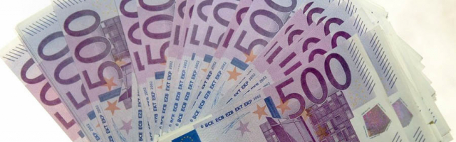 Клиент в валютной кассе по ошибке получил 5 000 евро