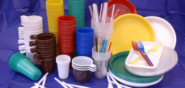 ЕС запретил пластиковую посуду