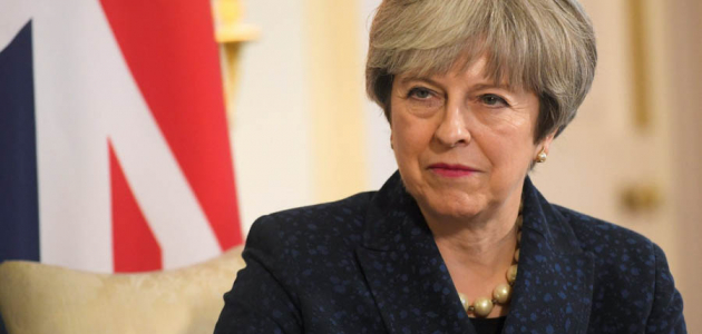 Мэй сохранила пост премьер-министра после скандала с Brexit