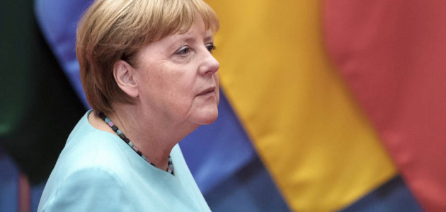 Меркель не собирается менять параметры сделки по Brexit