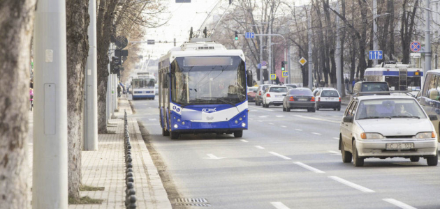 В Кишиневе установят электронные панно на троллейбусных остановках