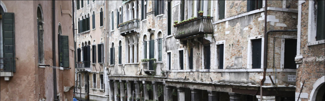 В Венеции резко упал уровень воды