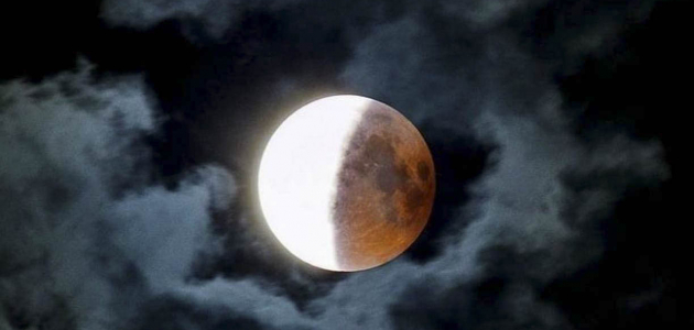 La 10 ianuarie poate fi urmărită o eclipsă de Lună