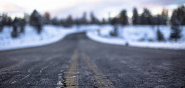 Drumurile țării au fost acoperite în această dimineață de gheață