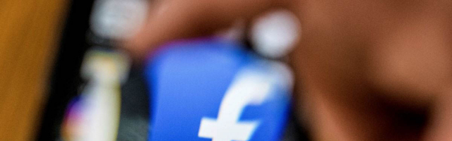 Сотрудники Facebook объявили о приостановке работы