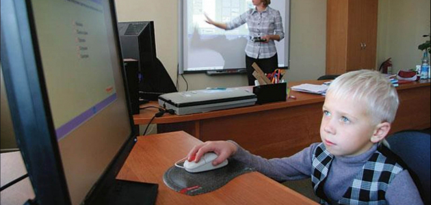 Школы снабдят компьютерами для дистанционного обучения
