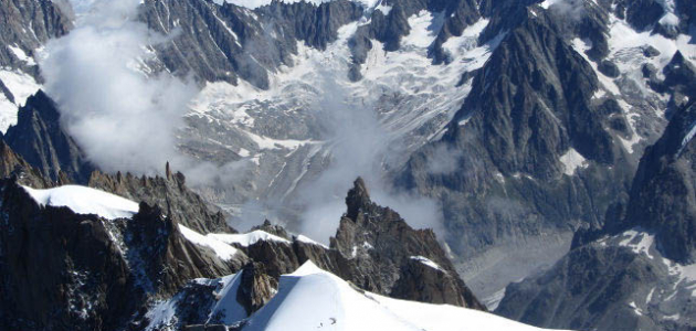 В итальянских Альпах обрушился ледник