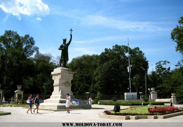 chisinau-stefan-cel-mare-monument