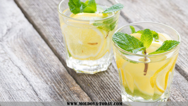 limonad-limon-myata-napitok