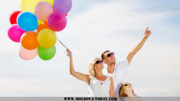 happy-balloons-colorful-sky-6257