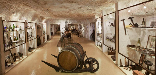 visiter-domaine-viticole-vouvray-1000x480
