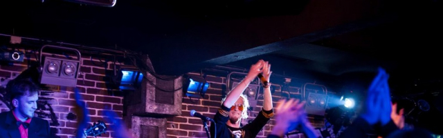 ЛЕНОЖИ: LET’S ROCK IT!