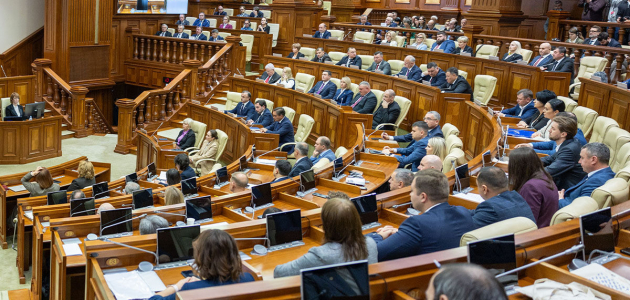 От напряжения в Парламенте даже техника борохлит